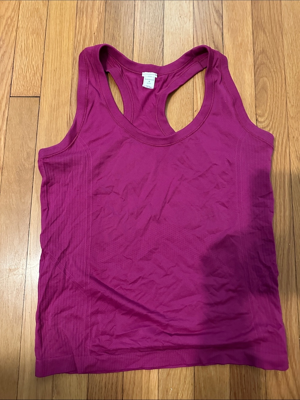 Old Navy FLUID SEAMLESS Tank Top Size Medium